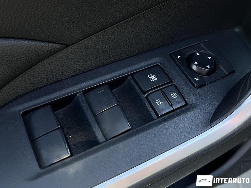 Toyota Rav-4 2019 — Миниатюра 7