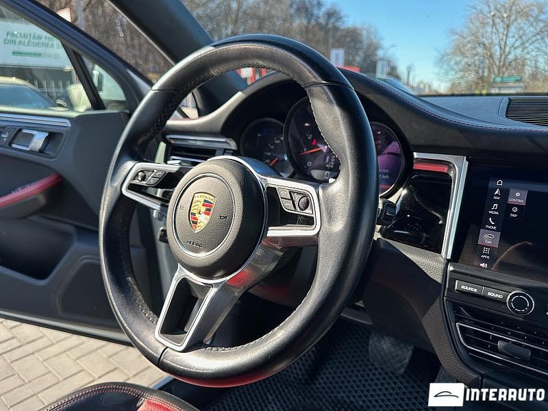 Porsche Macan 2021 — Миниатюра 8