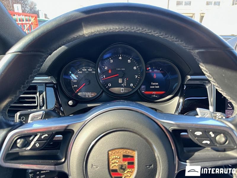 Porsche Macan 2021 — Миниатюра 9