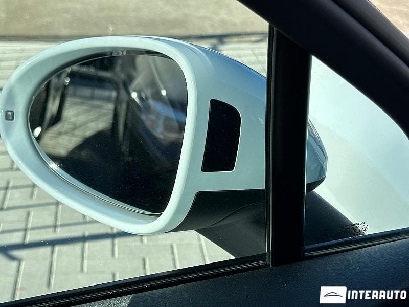 Porsche Macan 2021 — Миниатюра 20