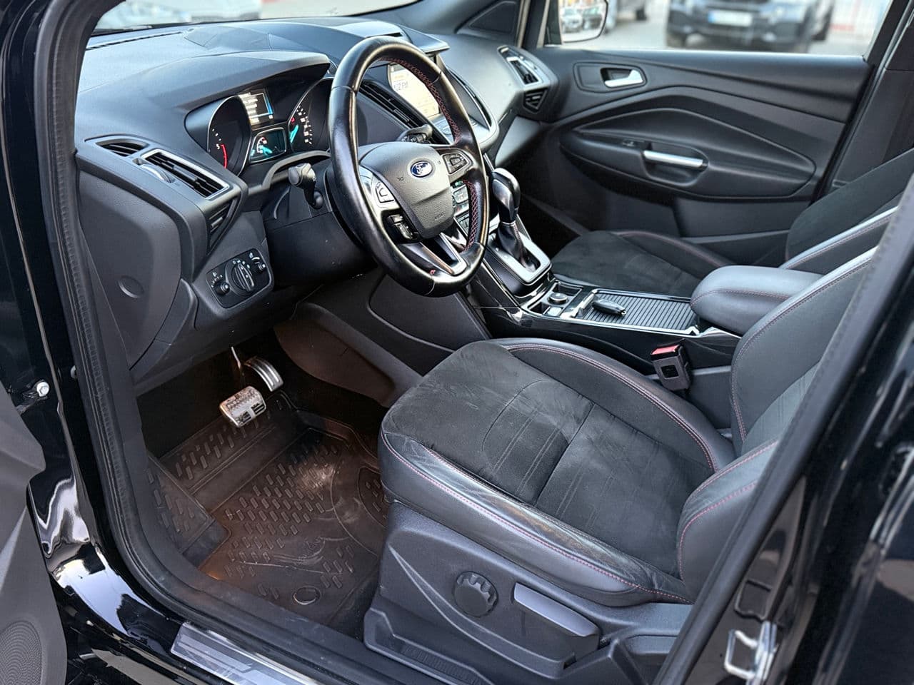 Ford Kuga 2017 — Миниатюра 6