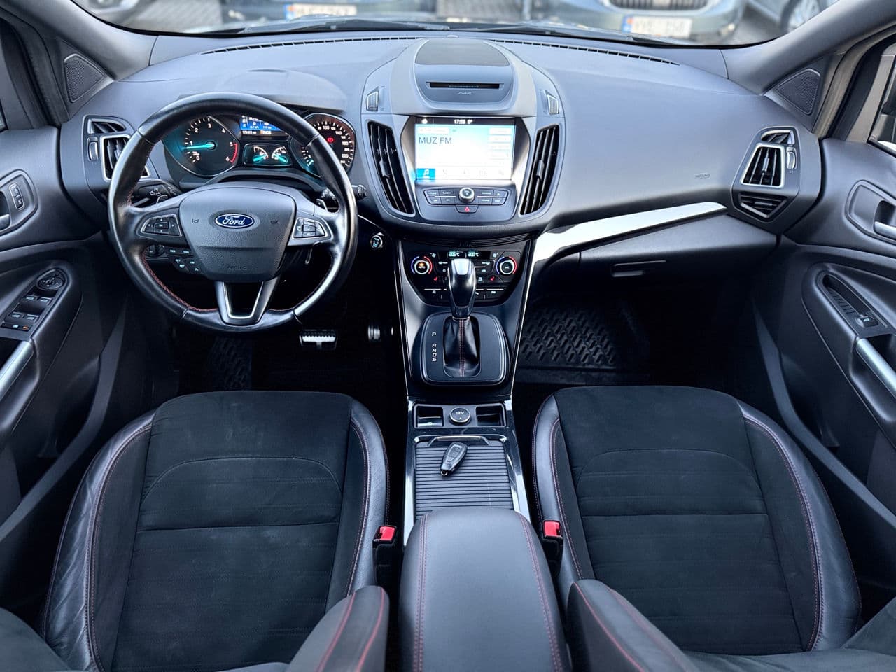 Ford Kuga 2017 — Миниатюра 8