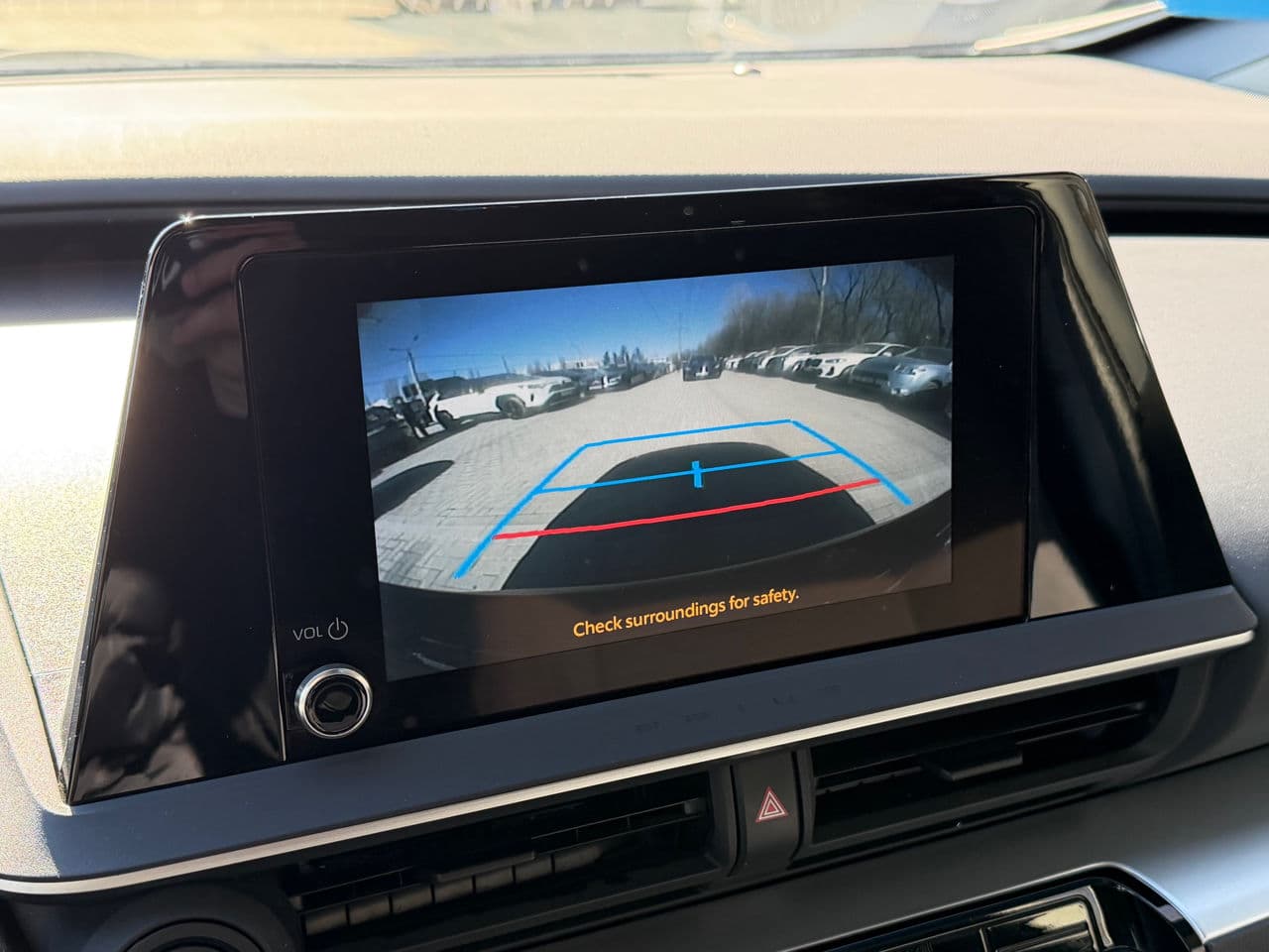 Toyota Prius 2023 — Миниатюра 13