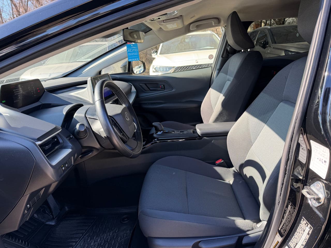 Toyota Prius 2023 — Миниатюра 7