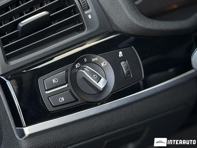 2017 BMW X4 2.0D — Miniatură 7
