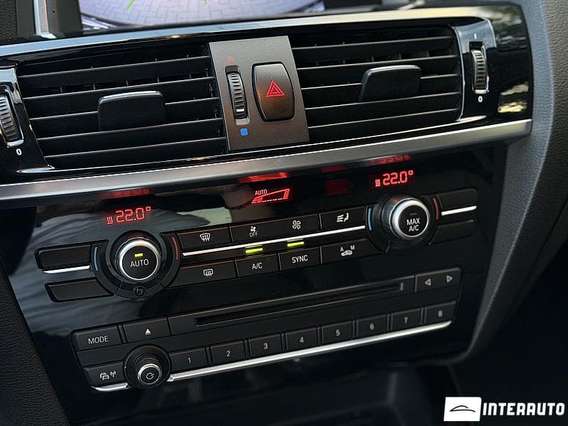 2017 BMW X4 2.0D — Miniatură 12