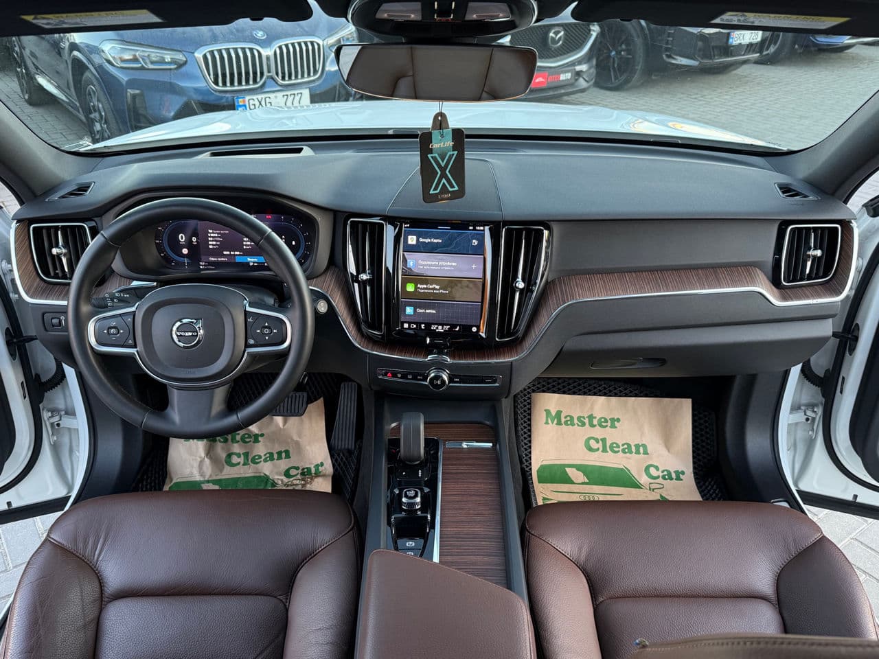 Volvo XC 60 2021 — Миниатюра 6