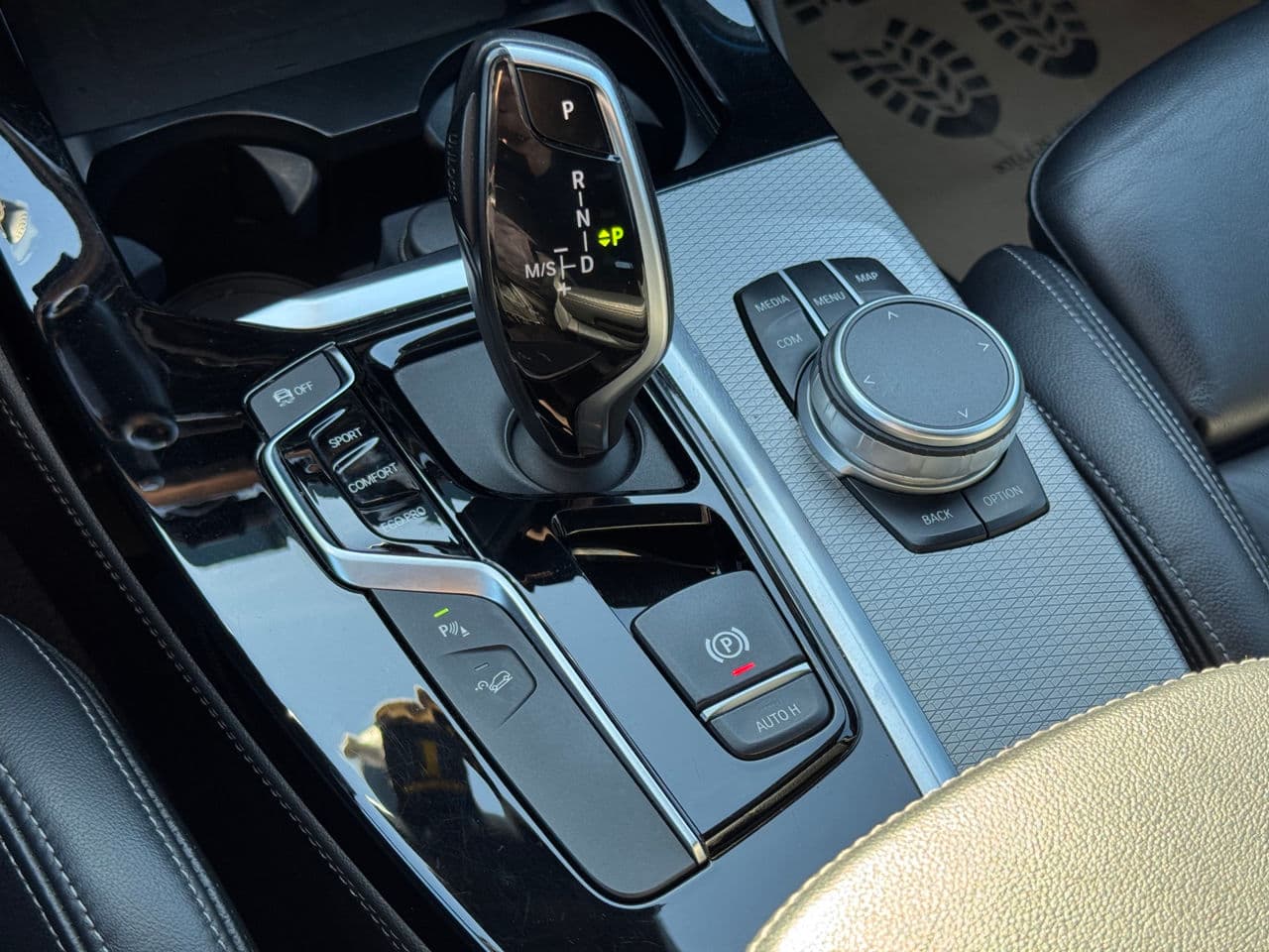 2020 BMW X4 2.0D — Miniatură 12