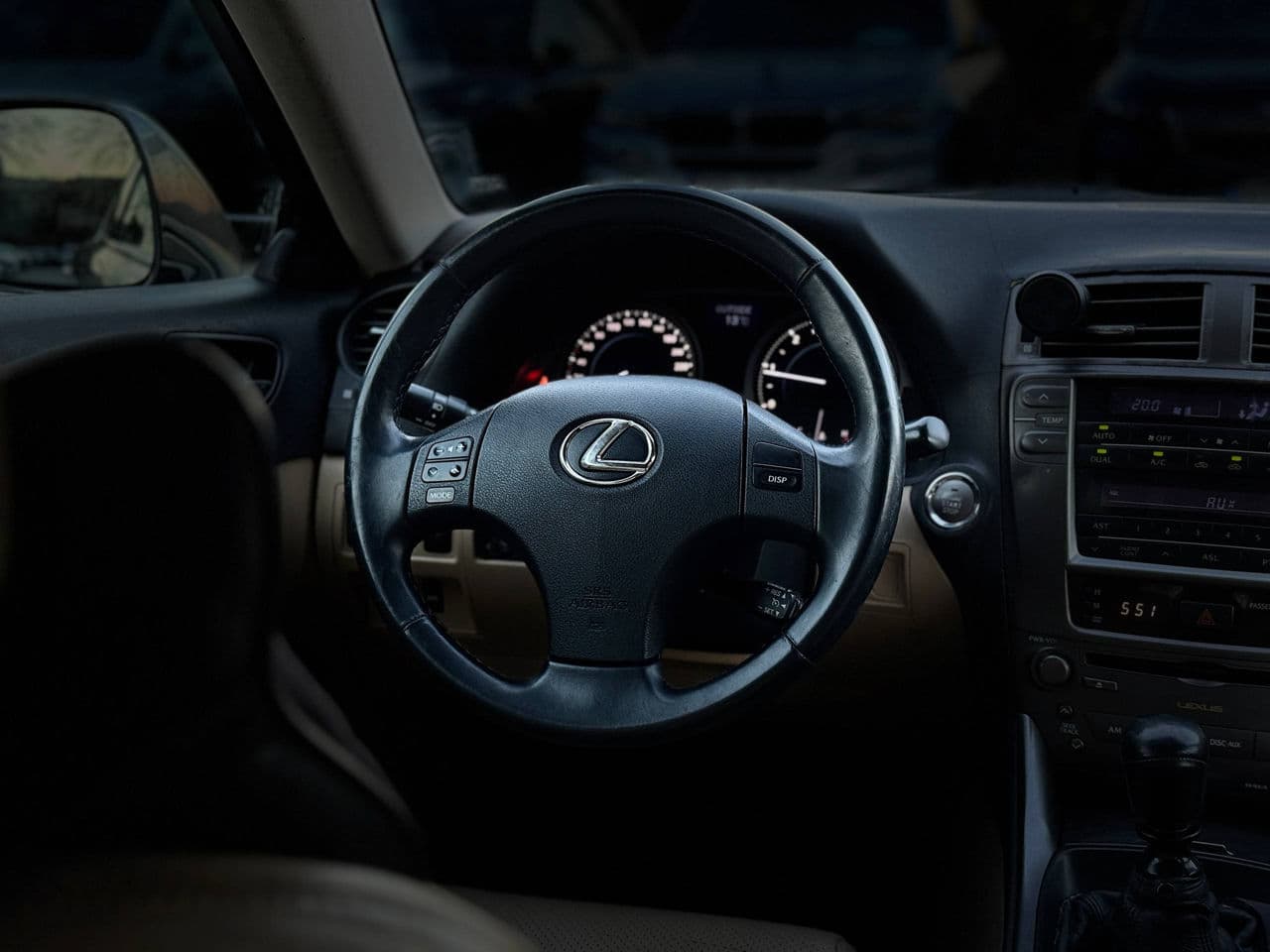 Lexus IS 220d 2007 — Миниатюра 7