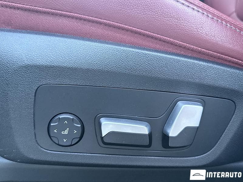 BMW X3 3.0i 2022 — Миниатюра 23