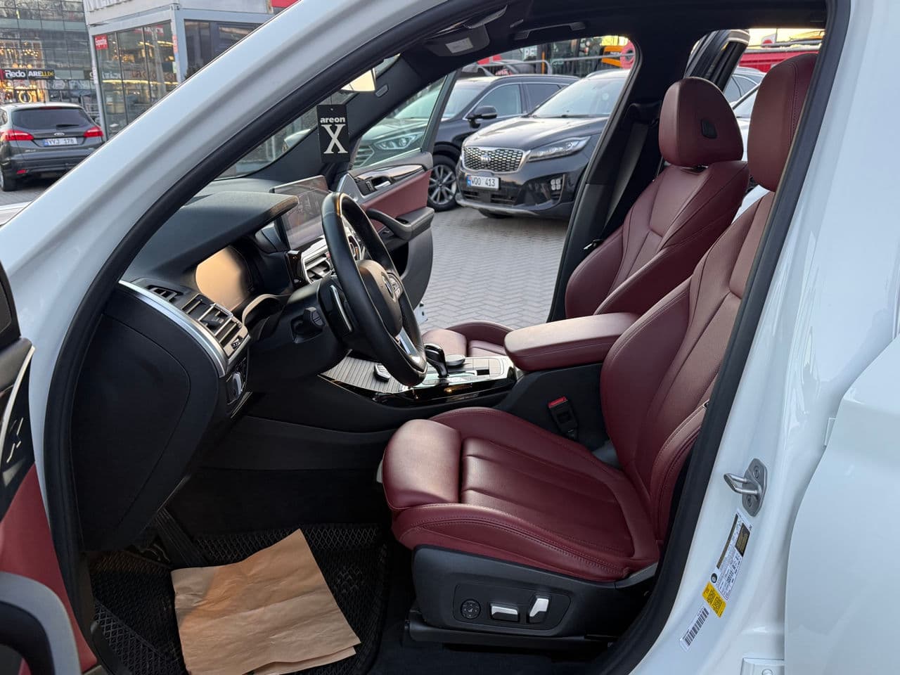 BMW X3 3.0i 2022 — Миниатюра 5