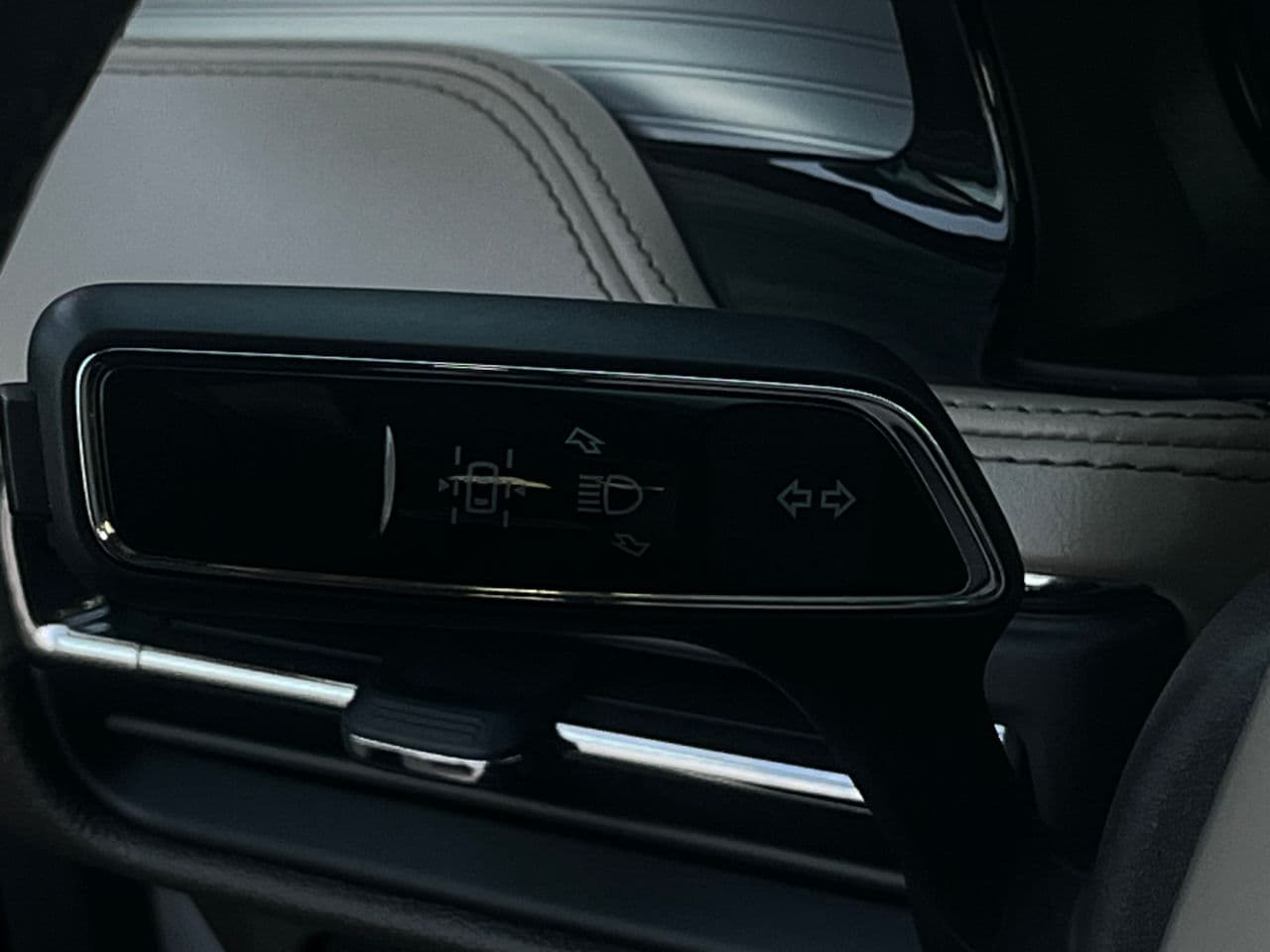 Lincoln Corsair 2020 — Миниатюра 14