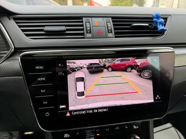 2020 Skoda Superb — Miniatură 9
