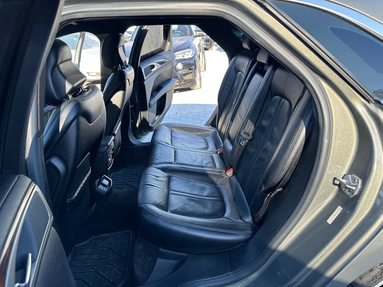 Lincoln MKZ 2016 — Миниатюра 15