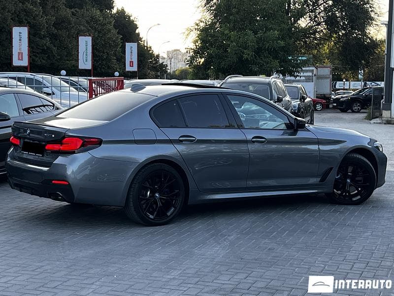 BMW 530e 2023 — Миниатюра 3