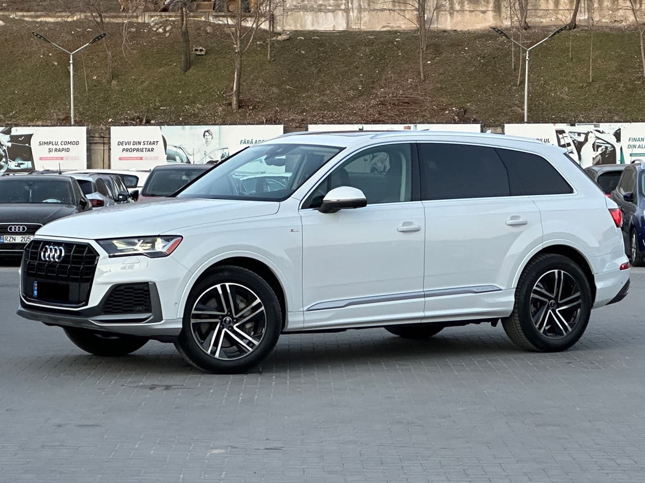 Audi Q7 2021 — Миниатюра 2