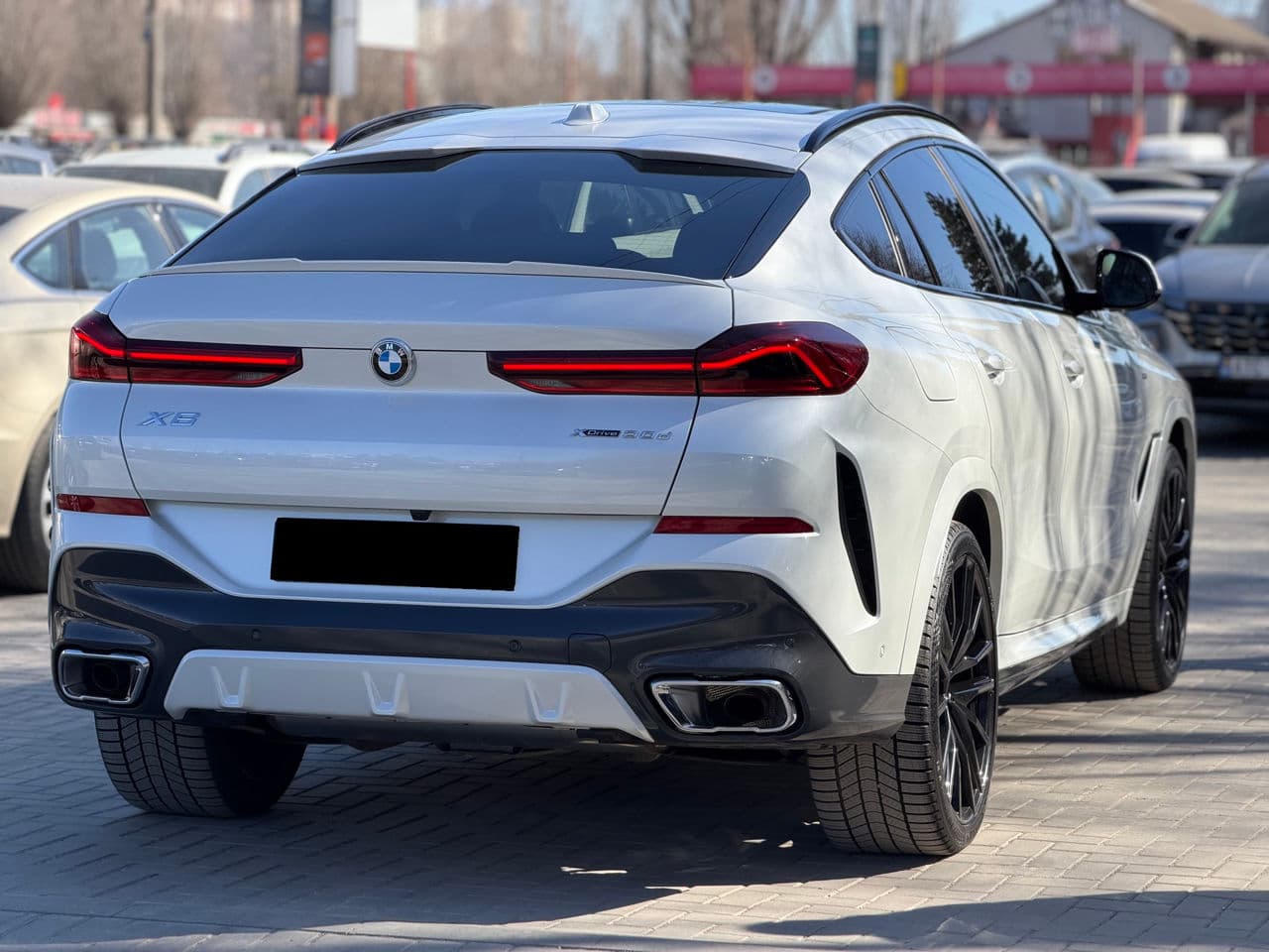 2024 BMW X6 3.0D — Miniatură 2
