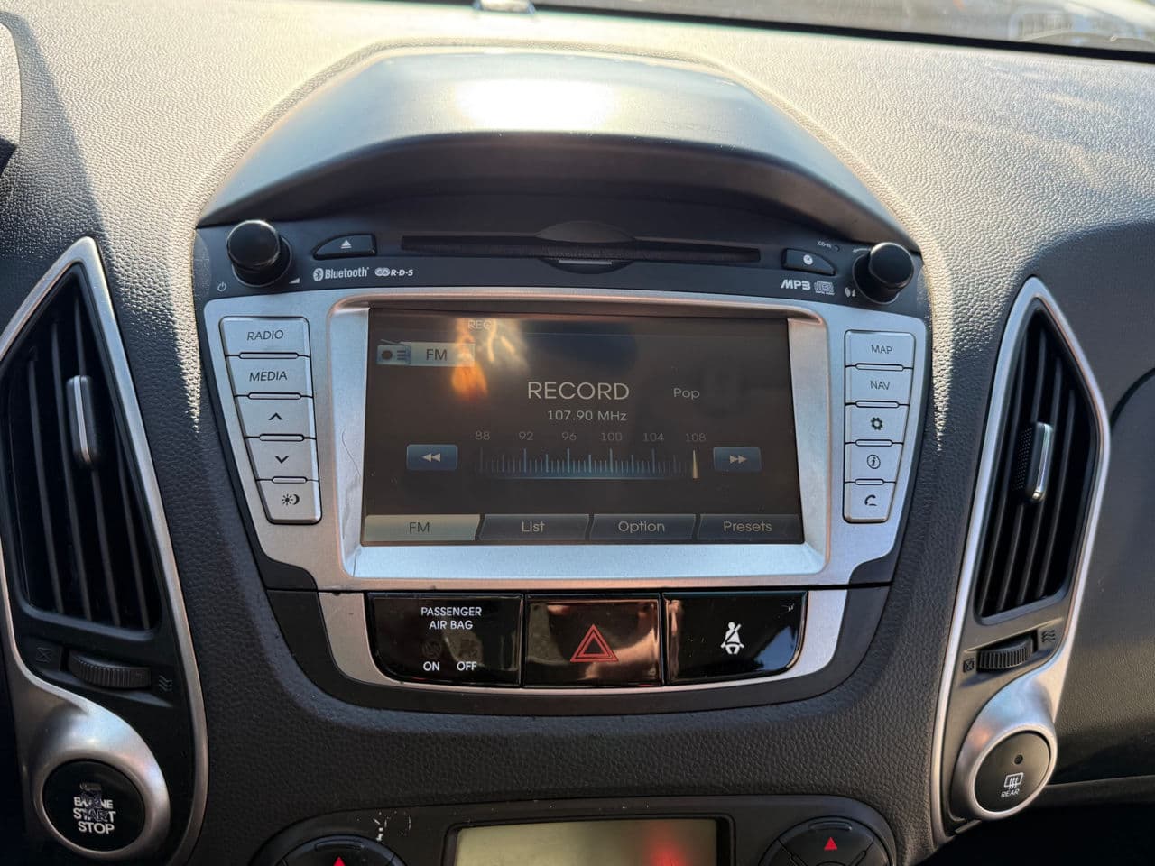 2010 Hyundai Tucson — Miniatură 9