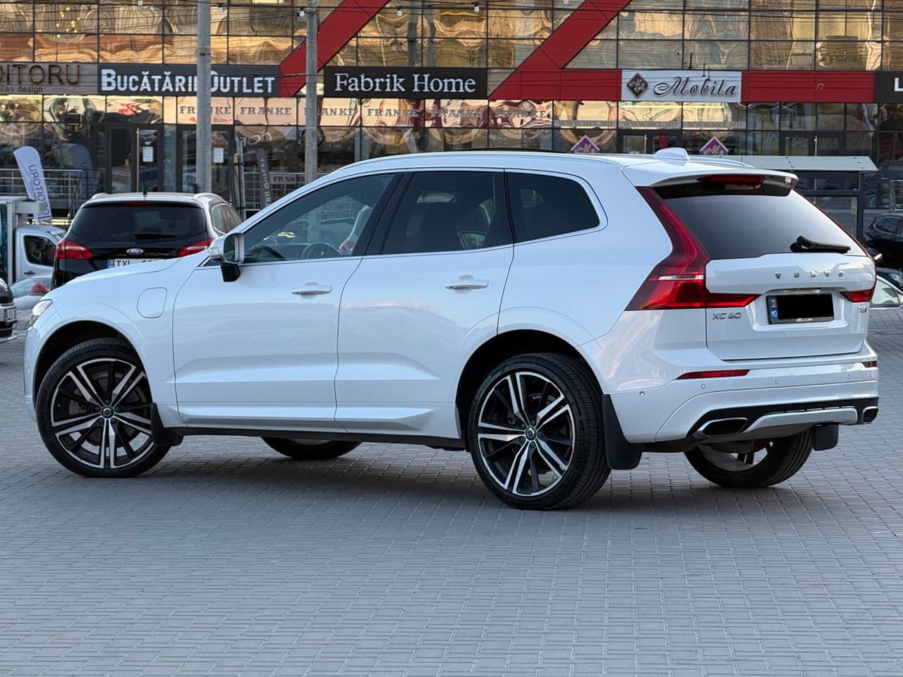 Volvo XC 60 2019 — Миниатюра 5