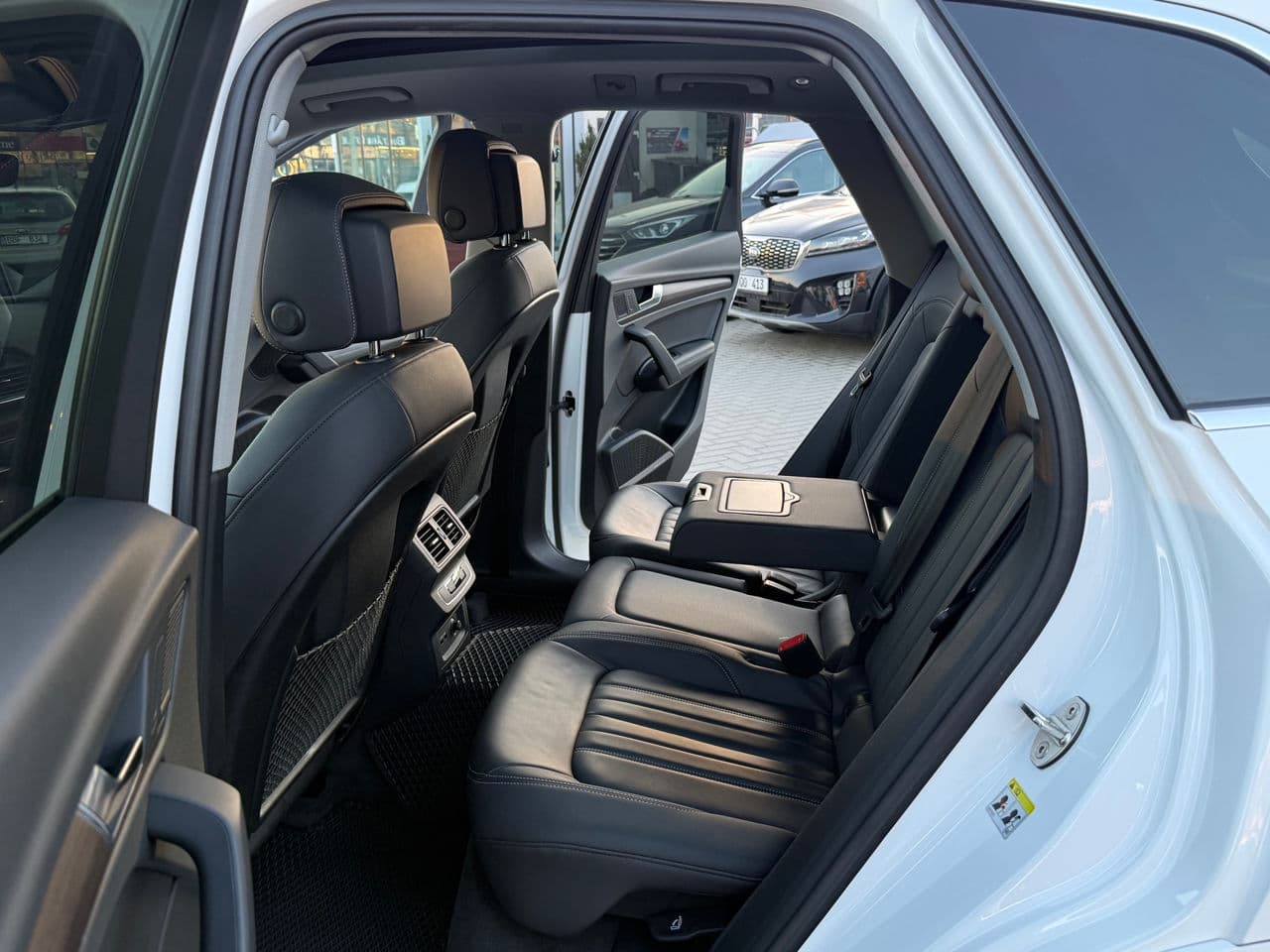 Audi Q5 2023 — Миниатюра 13
