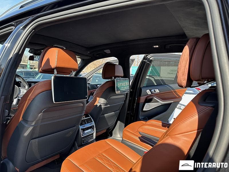 BMW X7 4.0i 2019 — Миниатюра 23