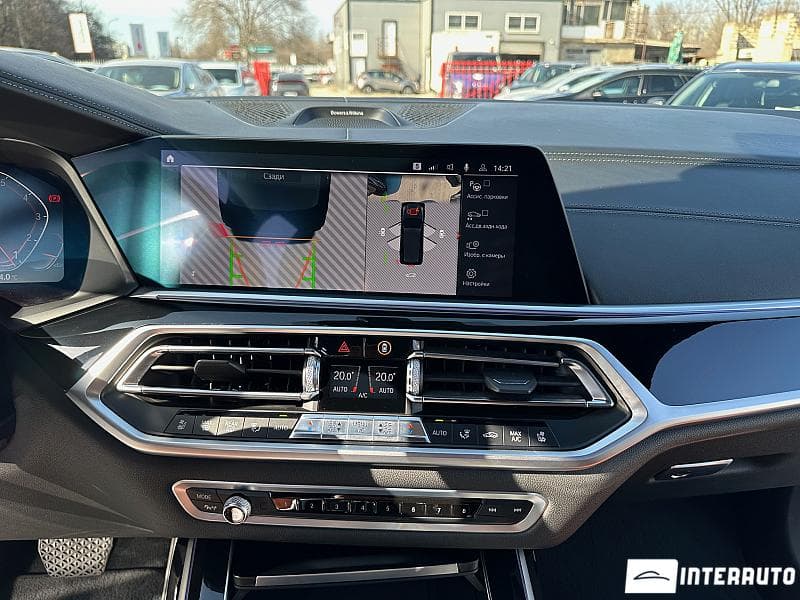 BMW X7 4.0i 2019 — Миниатюра 11