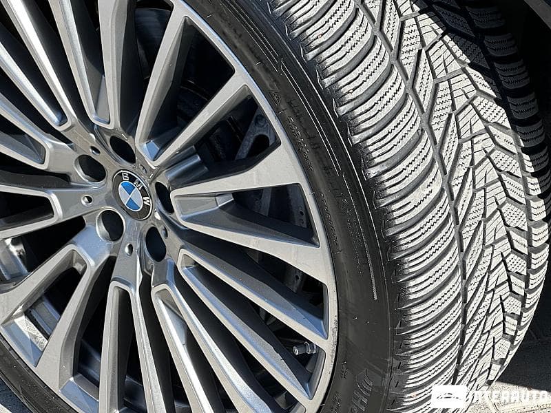 BMW X7 4.0i 2019 — Миниатюра 27