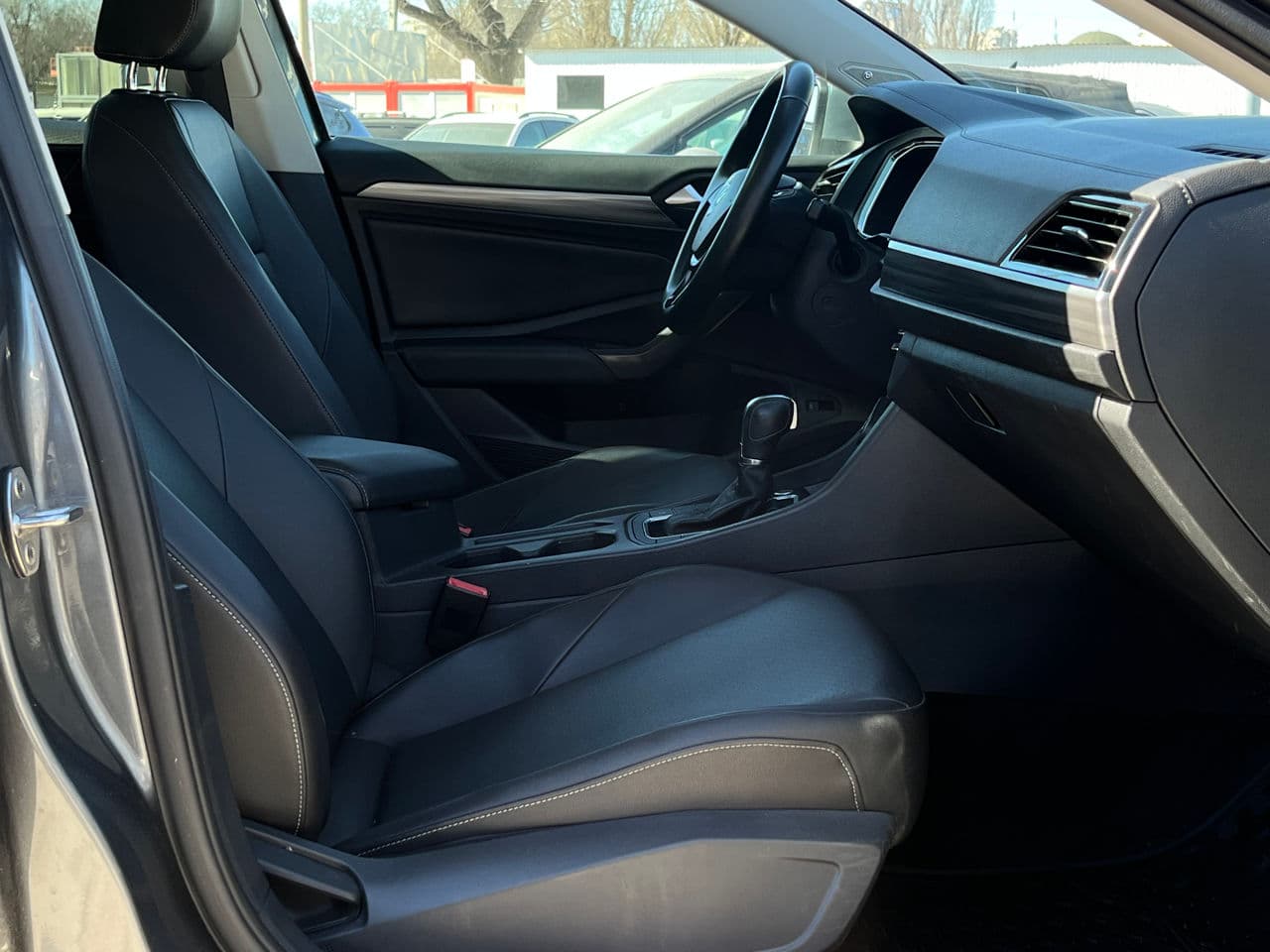 Volkswagen Jetta 2019 — Миниатюра 14