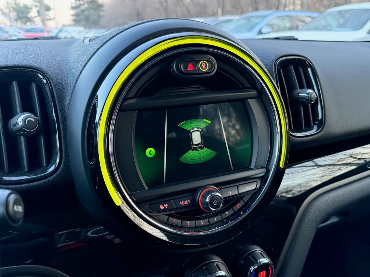 Mini Countryman Cooper S ALL4 2019 — Миниатюра 9