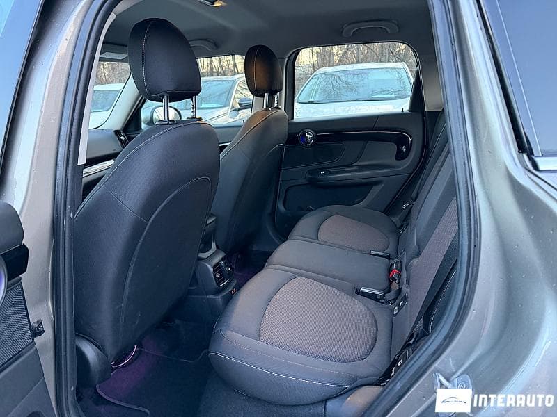 Mini Countryman Cooper S ALL4 2019 — Миниатюра 18