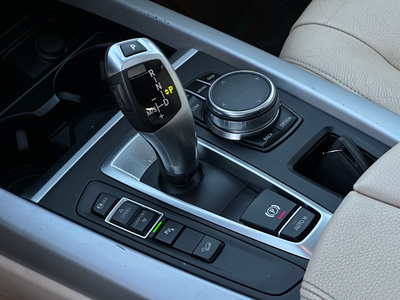 2017 BMW X5 2.5D — Miniatură 12
