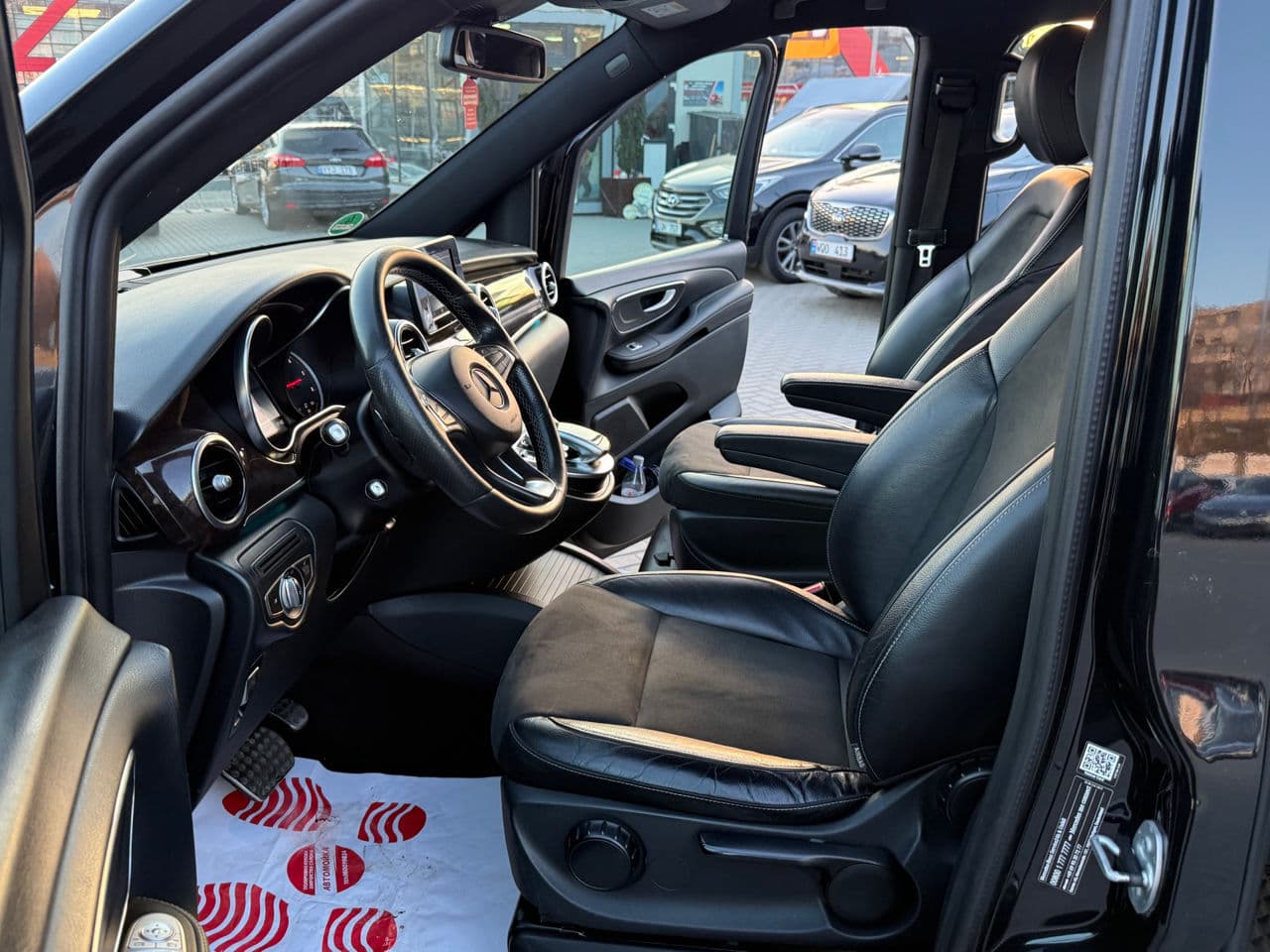 Mercedes V 250 2018 — Миниатюра 5