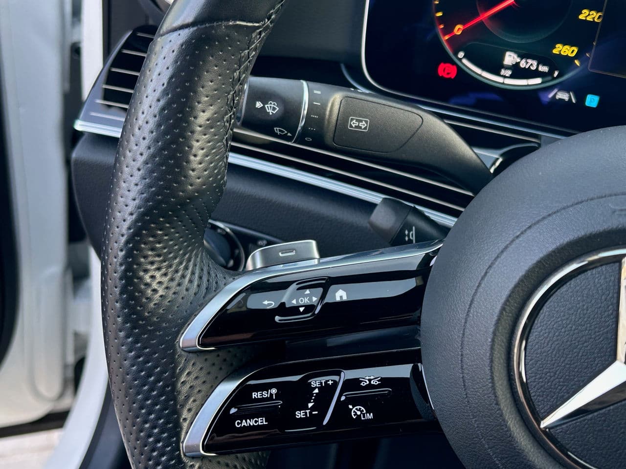 Mercedes E 300de 2020 — Миниатюра 9