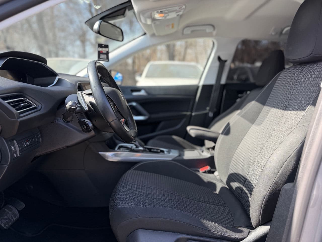 Peugeot 308 2020 — Миниатюра 7