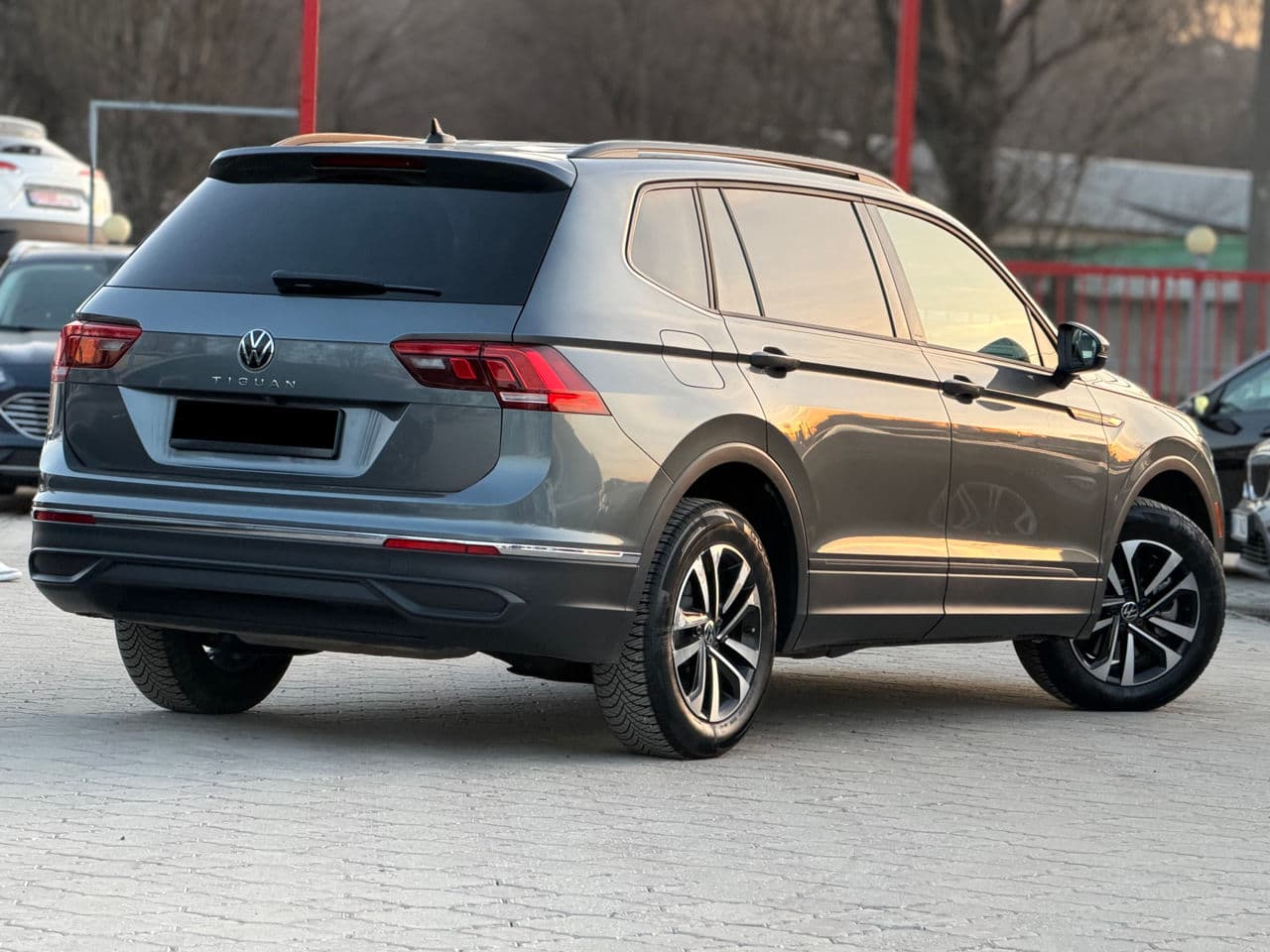 Volkswagen Tiguan 2023 — Миниатюра 2