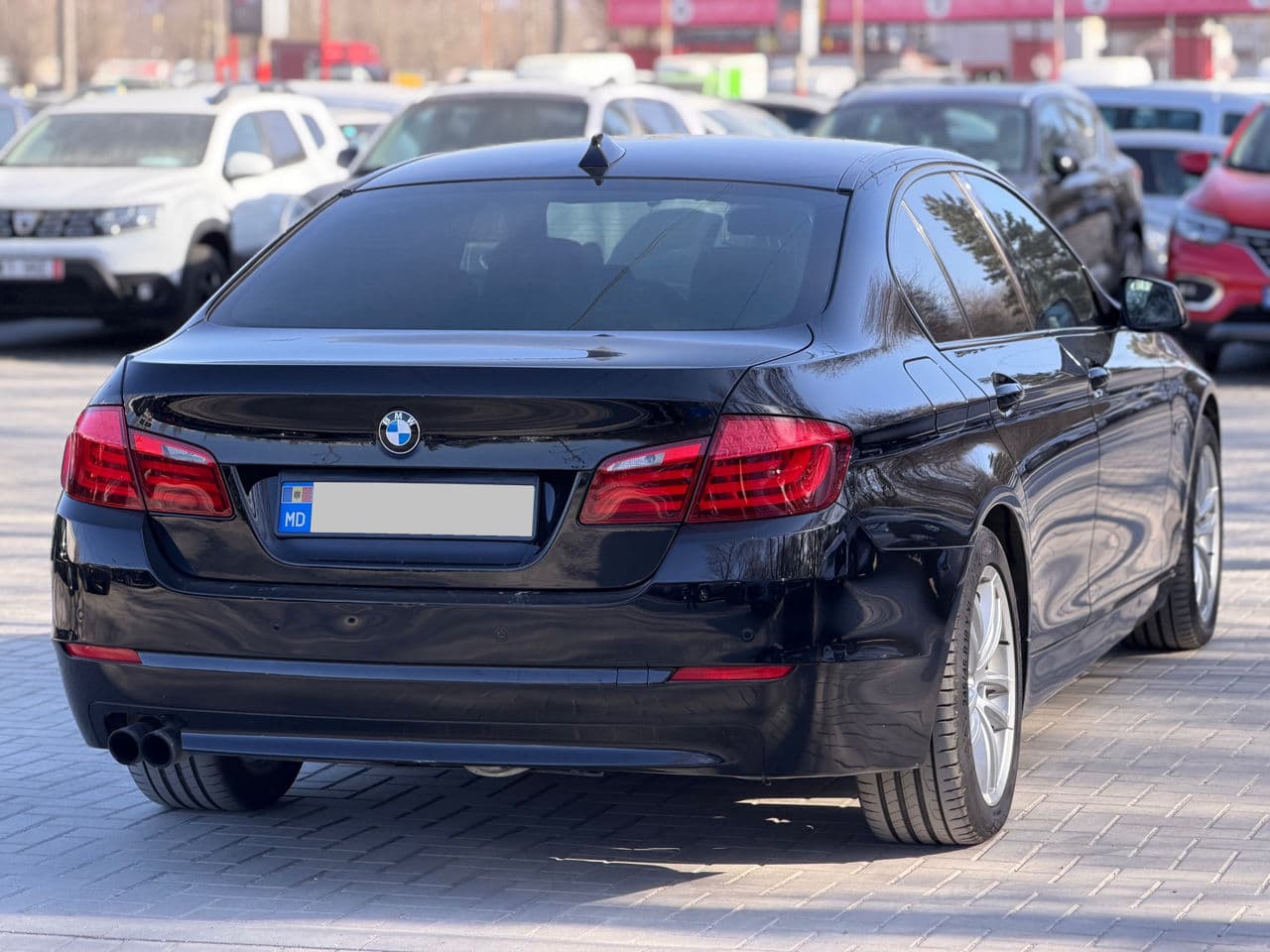 BMW 520 2012 — Миниатюра 2
