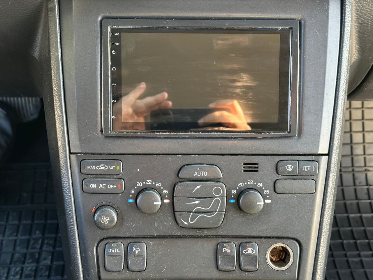 Volvo XC 90 2005 — Миниатюра 10