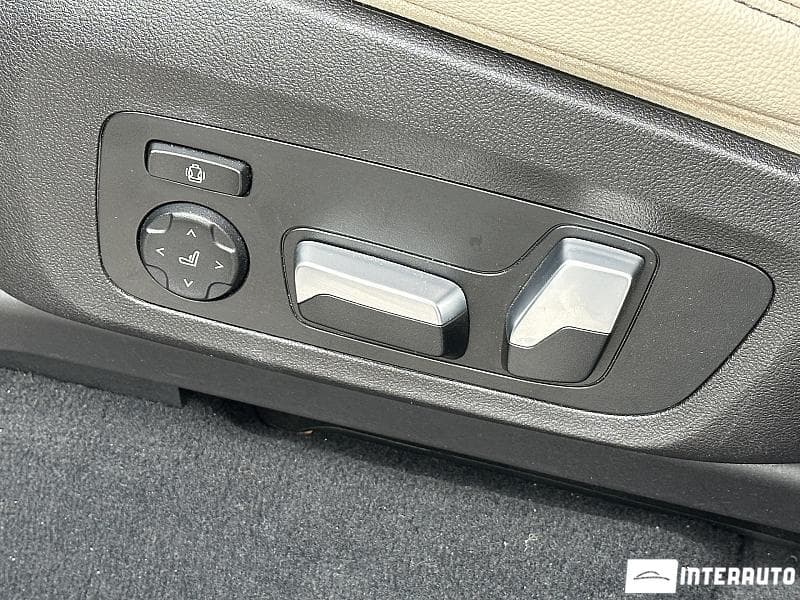 BMW X3 3.0i 2020 — Миниатюра 24