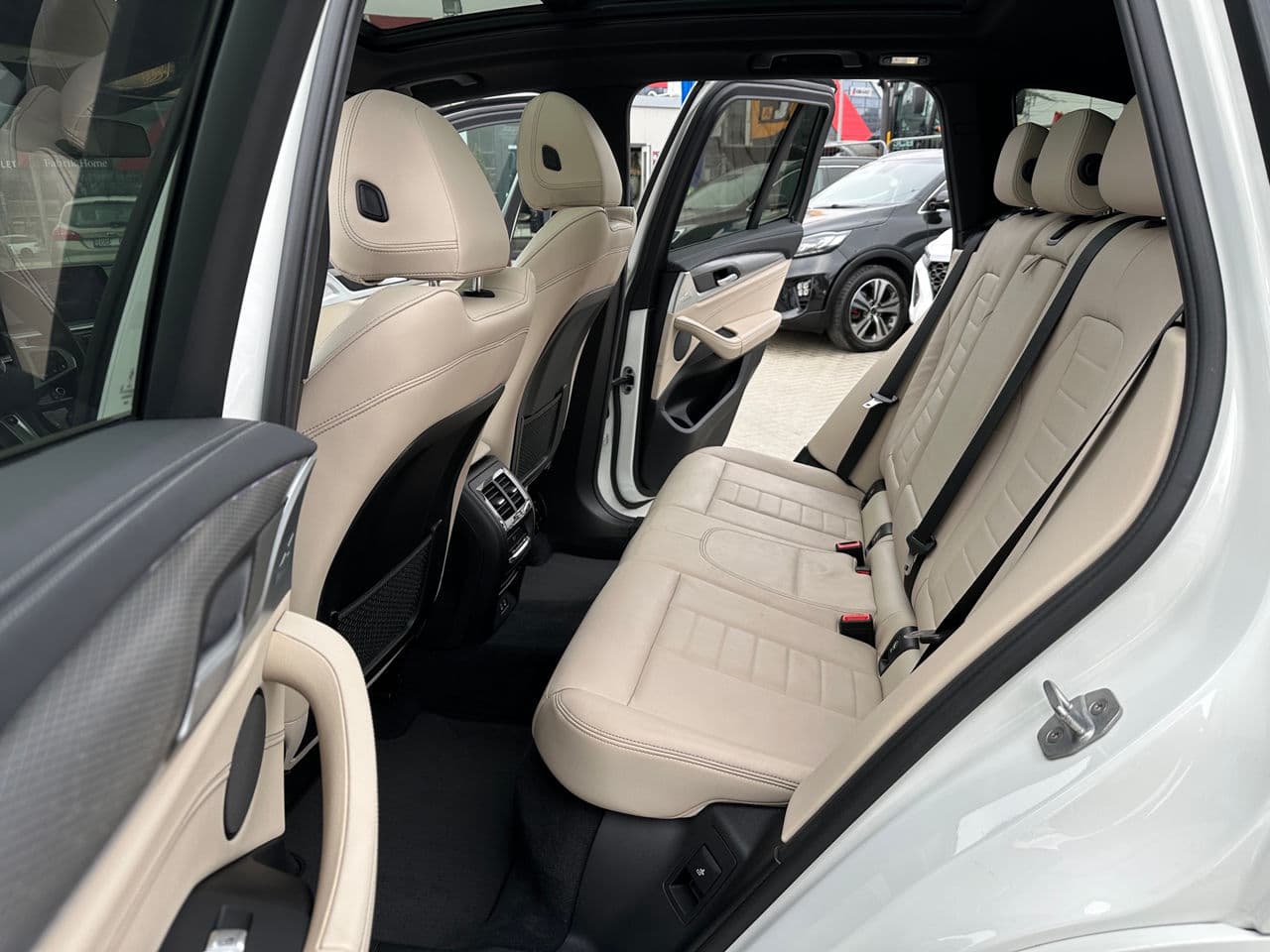 BMW X3 3.0i 2020 — Миниатюра 13