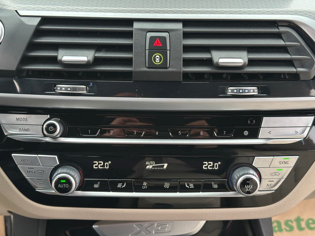 BMW X3 3.0i 2020 — Миниатюра 11