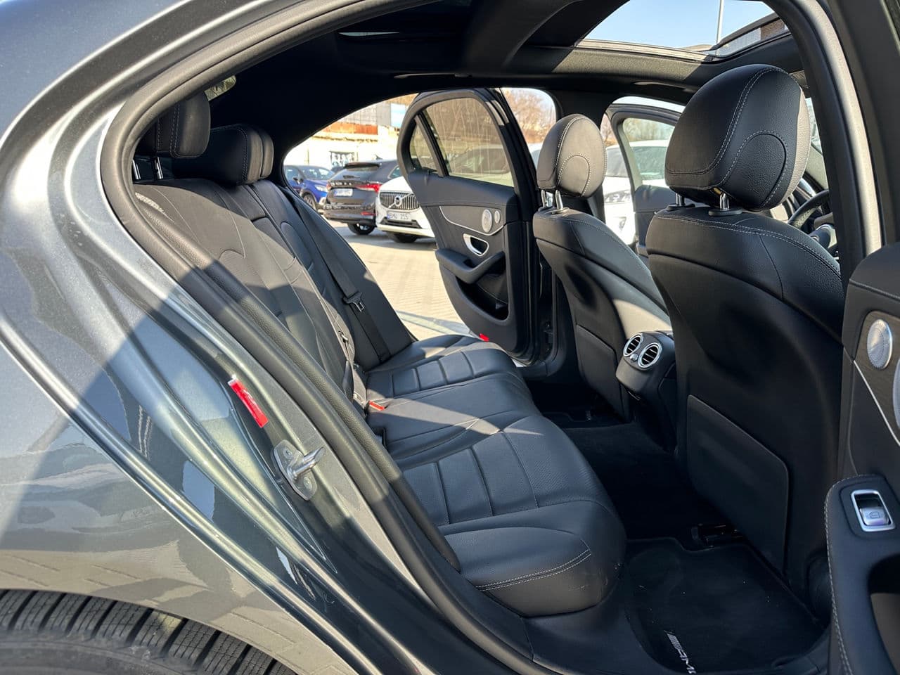 Mercedes C 300 2019 — Миниатюра 13