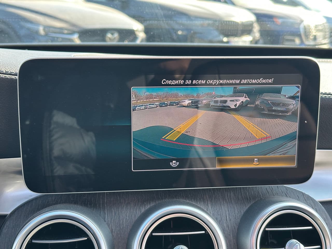 Mercedes C 300 2019 — Миниатюра 9