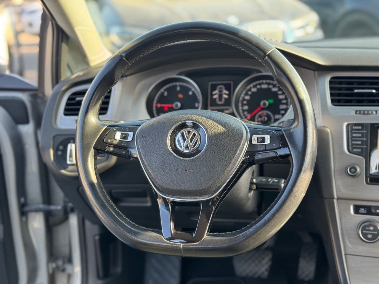 Volkswagen Golf 2015 — Миниатюра 7