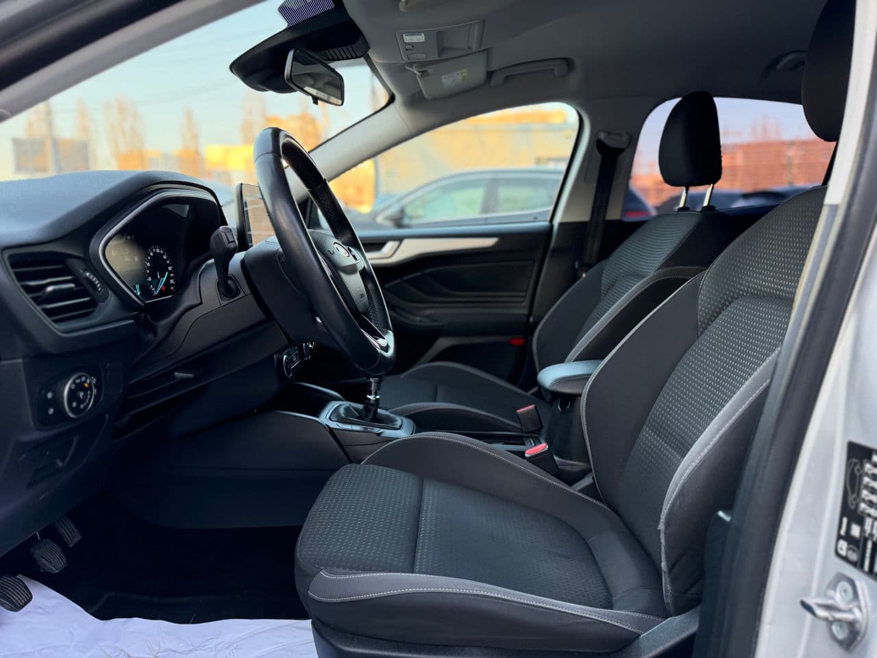 Ford Focus 2019 — Миниатюра 6