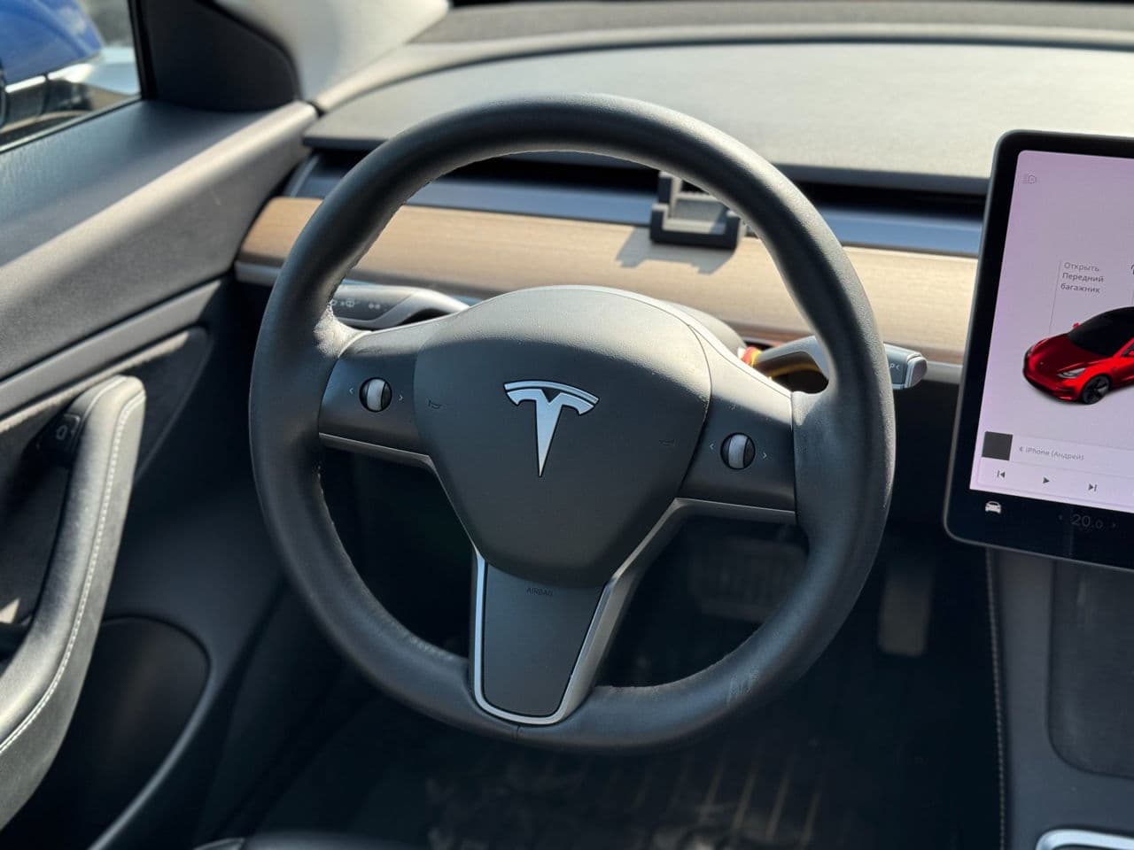 Tesla Model 3 2021 — Миниатюра 9