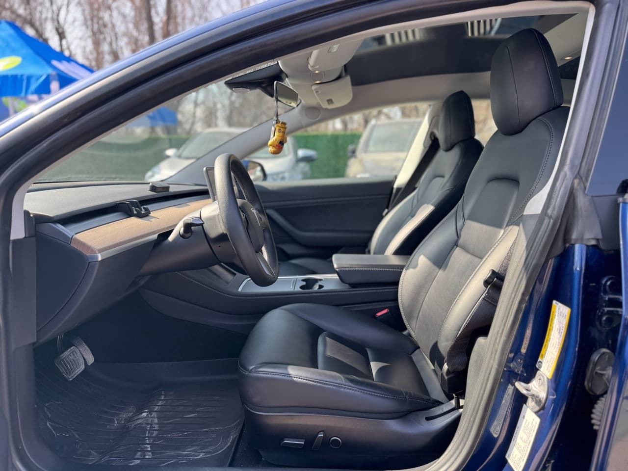 Tesla Model 3 2021 — Миниатюра 5