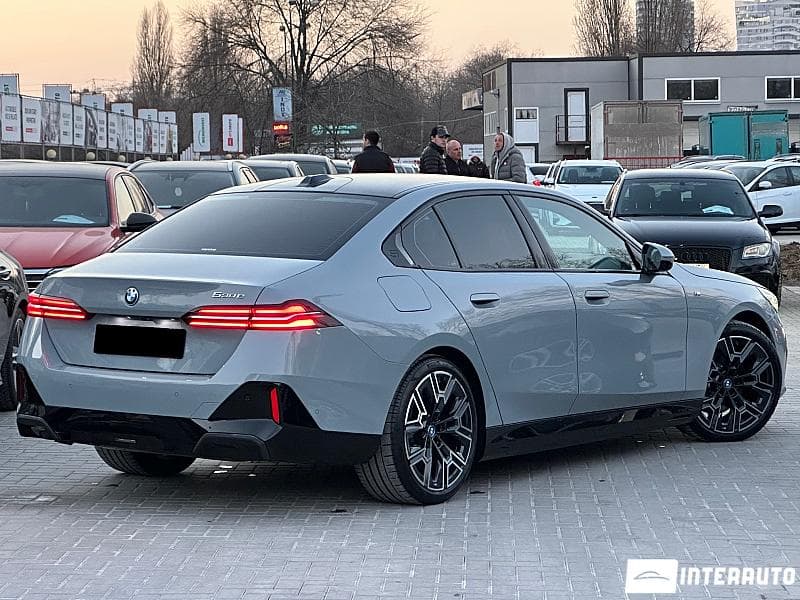 BMW 530e 2024 — Миниатюра 3