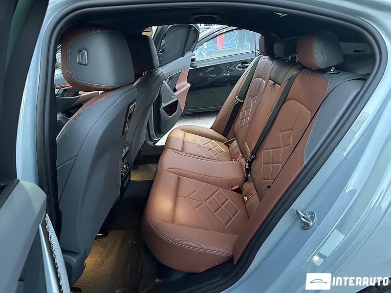 BMW 530e 2024 — Миниатюра 6