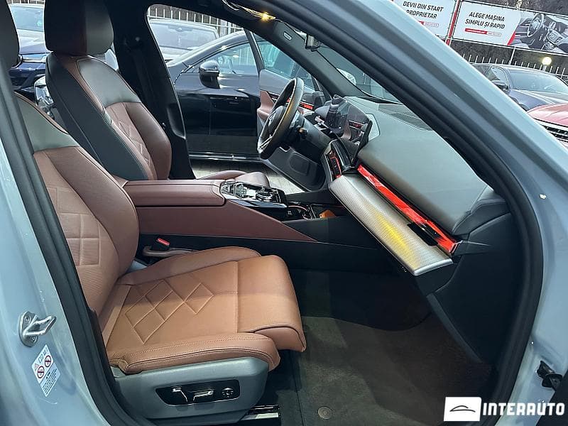 BMW 530e 2024 — Миниатюра 17