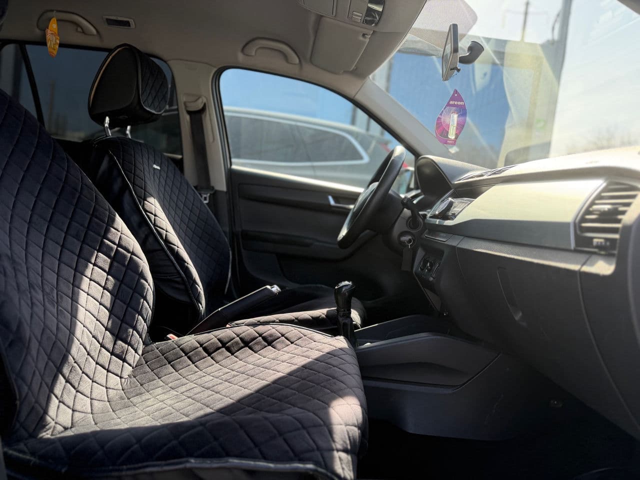 Skoda Fabia 2015 — Миниатюра 12